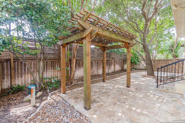 16006 N Huebner Bluff, San Antonio, TX 78248