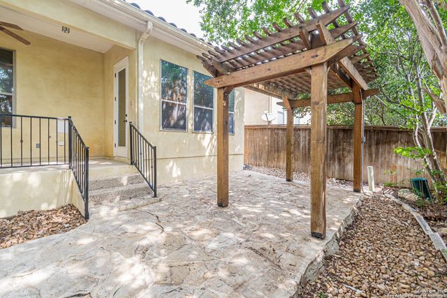 16006 N Huebner Bluff, San Antonio, TX 78248