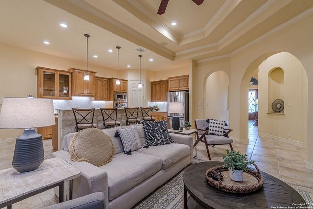 16006 N Huebner Bluff, San Antonio, TX 78248