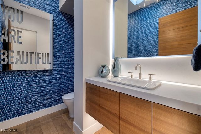 549 Overlook Rim Drive, Henderson, NV 89012