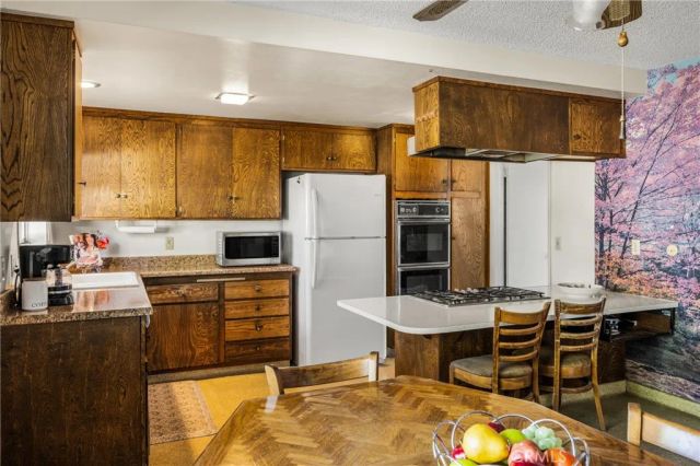 2531 Hartford, Fullerton, CA 92835