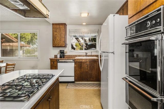 2531 Hartford, Fullerton, CA 92835