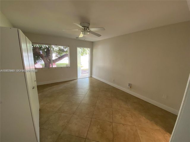 1061 NE 34 2, Oakland Park, FL 33334