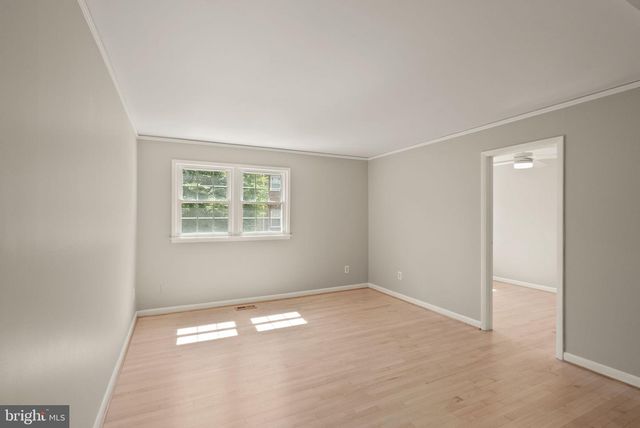 7471 JAYHAWK ST, Annandale, VA 22003