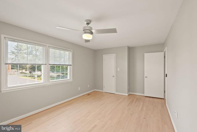 7471 JAYHAWK ST, Annandale, VA 22003