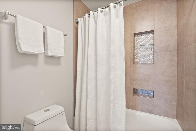 7471 JAYHAWK ST, Annandale, VA 22003