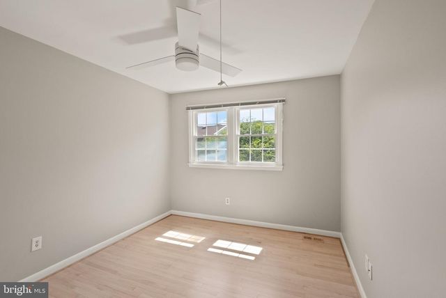 7471 JAYHAWK ST, Annandale, VA 22003