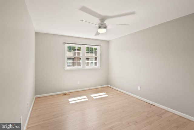 7471 JAYHAWK ST, Annandale, VA 22003
