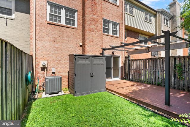 7471 JAYHAWK ST, Annandale, VA 22003