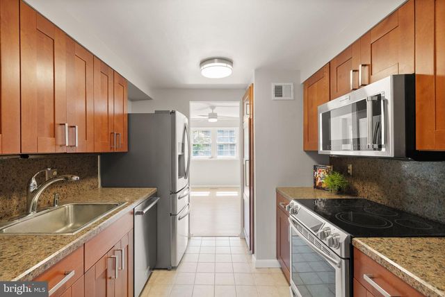 7471 JAYHAWK ST, Annandale, VA 22003