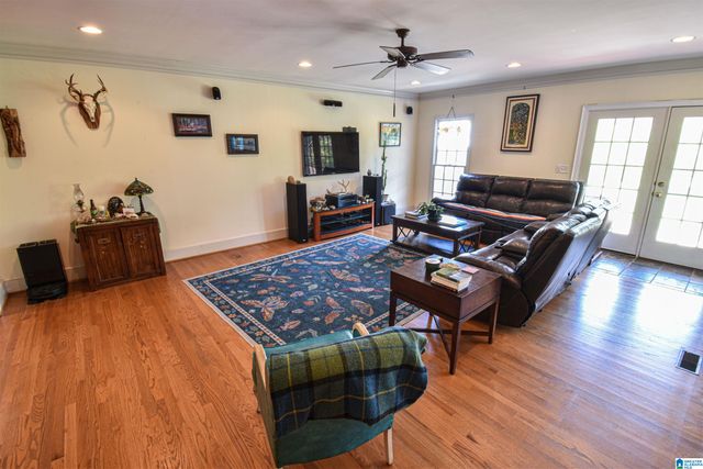 14 HILLCREST, Tuscaloosa, AL 35401