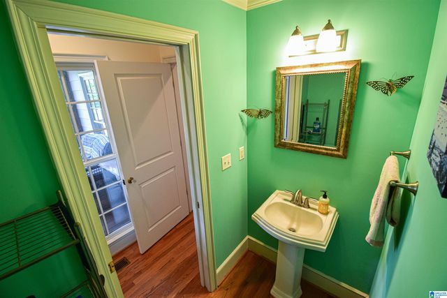 14 HILLCREST, Tuscaloosa, AL 35401