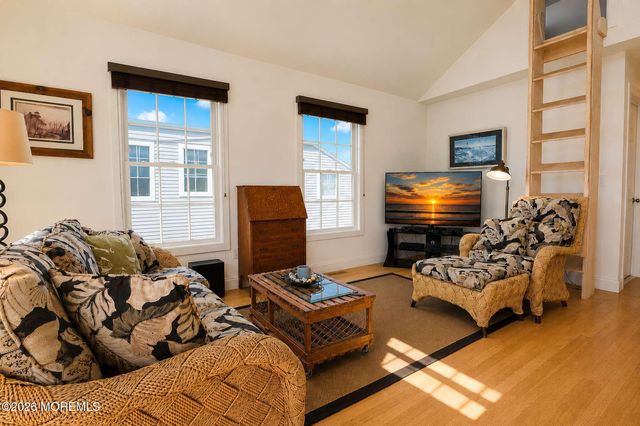 3325 Teal Lane, Lavallette, NJ 08735