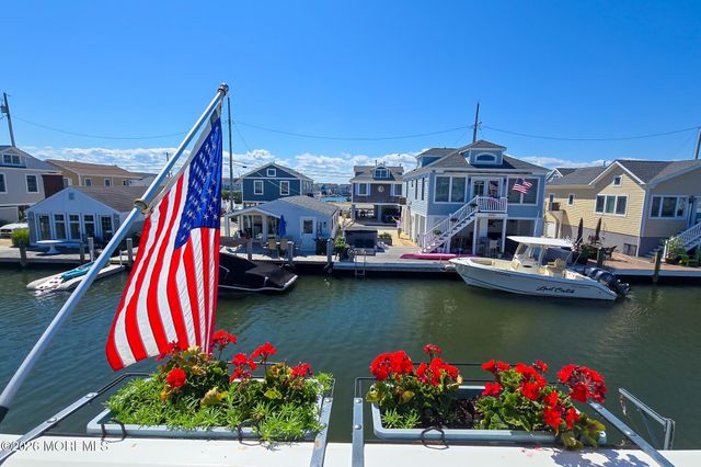 3325 Teal Lane, Lavallette, NJ 08735