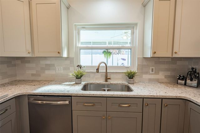 1006 OHANLON COURT, Oviedo, FL 32765