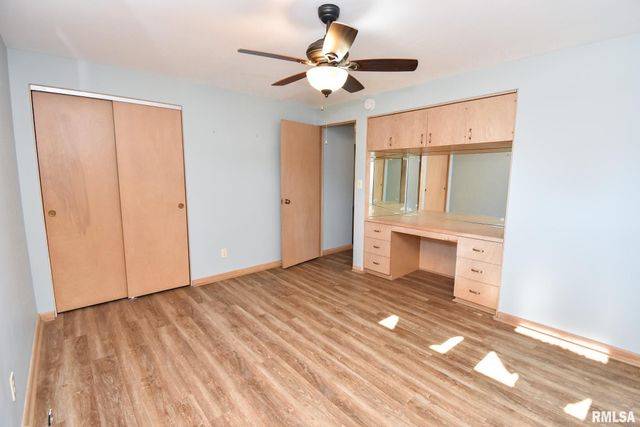 307 WALNUT Street, Washington, IL 61571