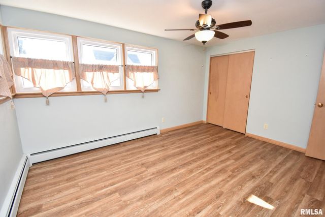 307 WALNUT Street, Washington, IL 61571