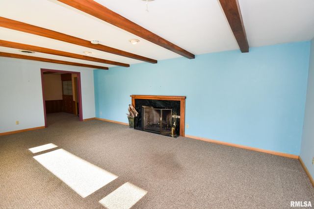 307 WALNUT Street, Washington, IL 61571