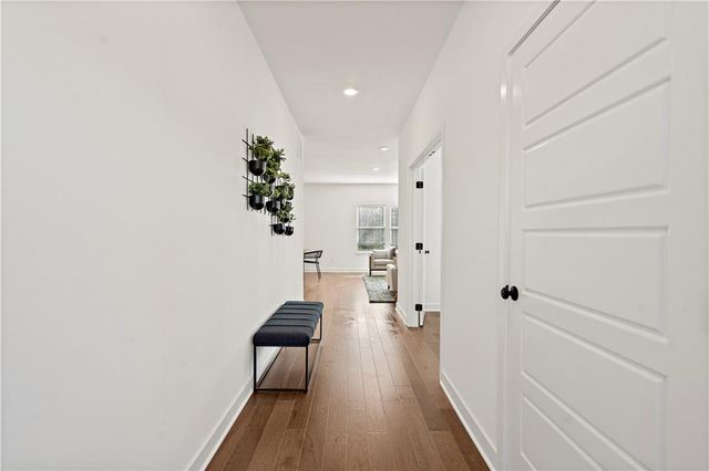 18251 W 166th Terrace, Olathe, KS 66062