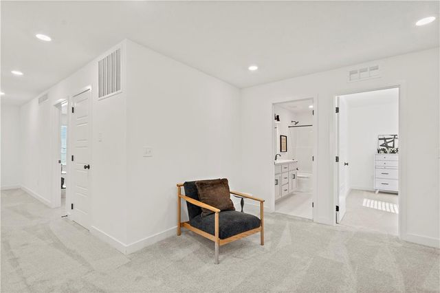 18251 W 166th Terrace, Olathe, KS 66062