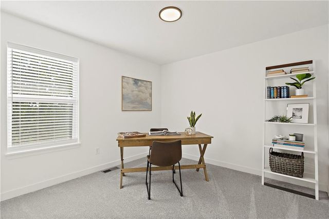 18251 W 166th Terrace, Olathe, KS 66062