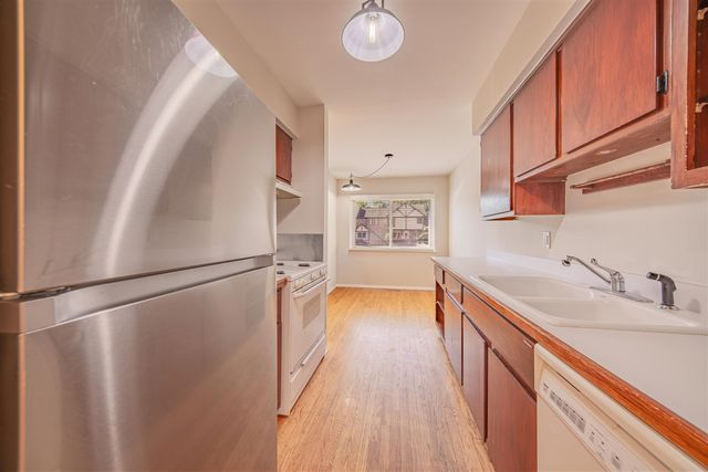963 Terrace Lane, Ypsilanti, MI 48198