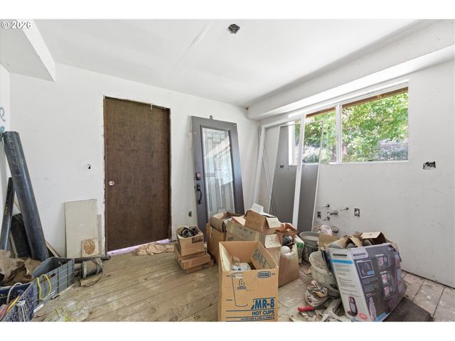8505 Sw BIRCH St, Portland, OR 97223