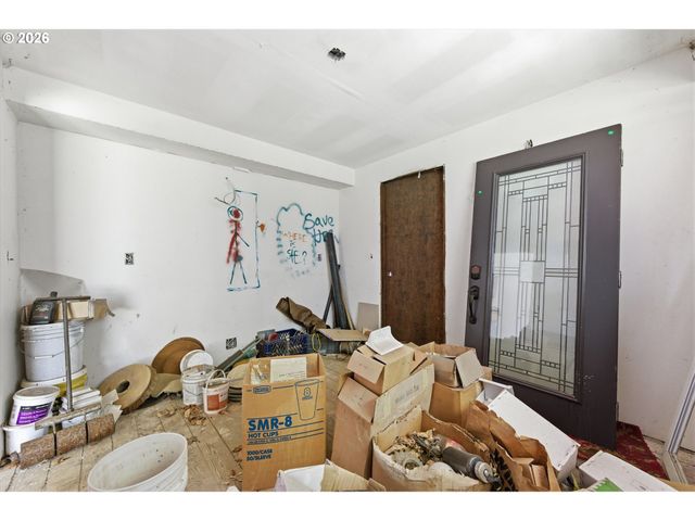 8505 Sw BIRCH St, Portland, OR 97223
