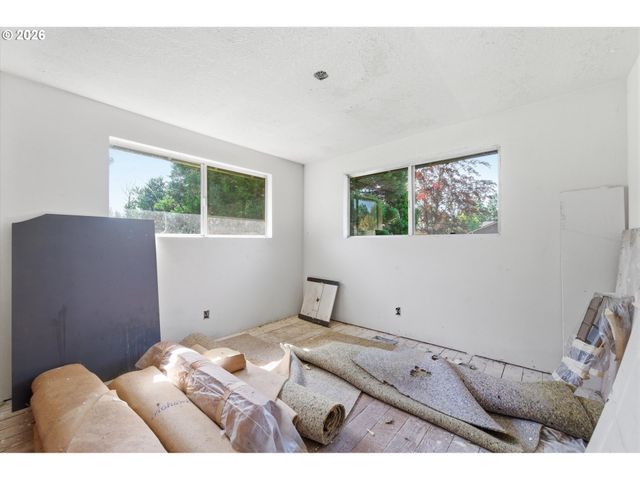 8505 Sw BIRCH St, Portland, OR 97223