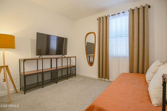 1654 W BUIST Avenue, Phoenix, AZ 85041