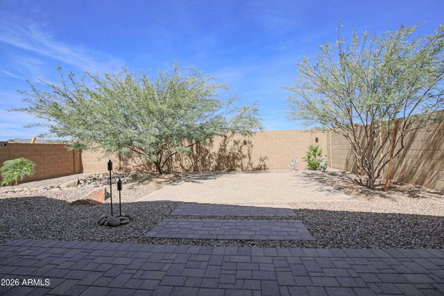 1654 W BUIST Avenue, Phoenix, AZ 85041
