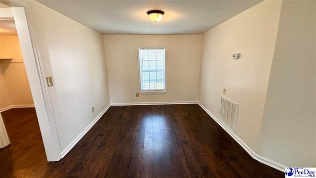 506 N 5th Avenue, Dillon, SC 29536