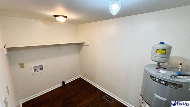 506 N 5th Avenue, Dillon, SC 29536