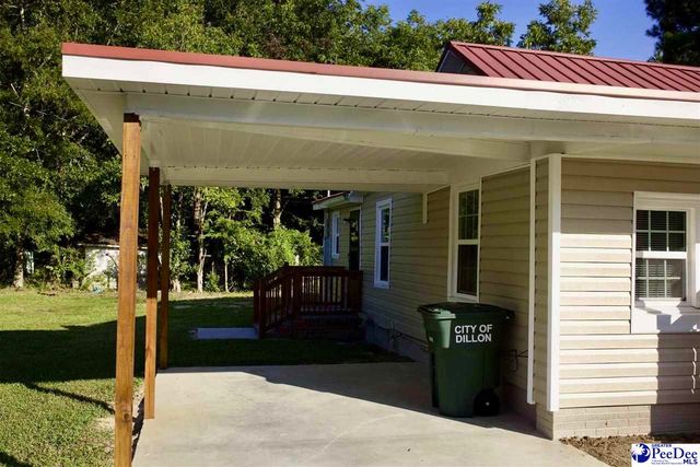 506 N 5th Avenue, Dillon, SC 29536