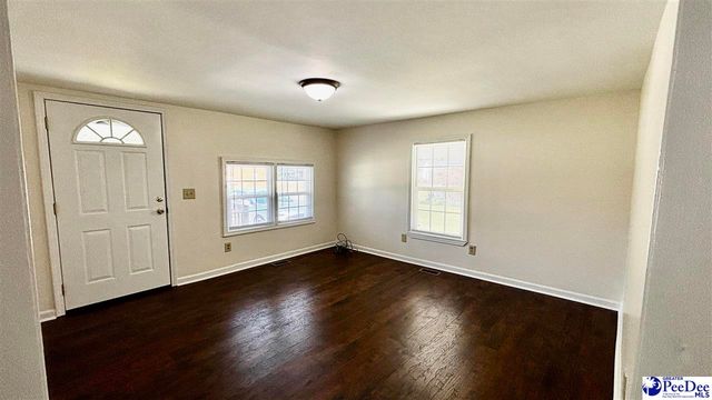 506 N 5th Avenue, Dillon, SC 29536