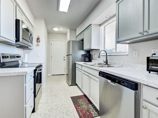 6394 FREEMONT STREET, North Port, FL 34287