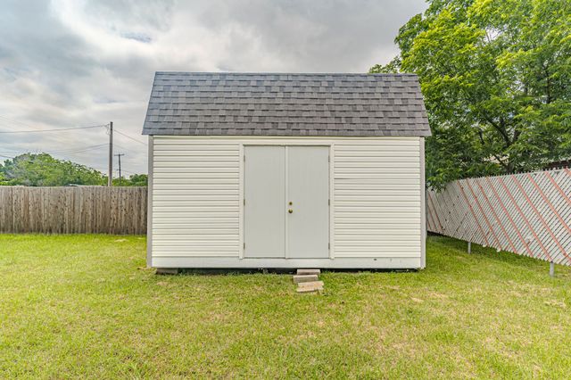 1912 15th Street, Mineral Wells, TX 76067