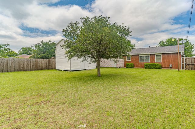 1912 15th Street, Mineral Wells, TX 76067