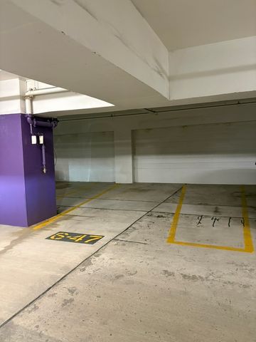 130 N Garland Court 6-47, Chicago, IL 60602