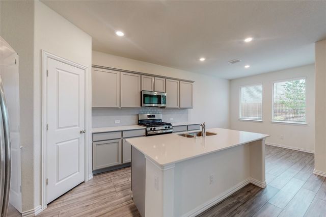 2130 Clarion Drive, Forney, TX 75126