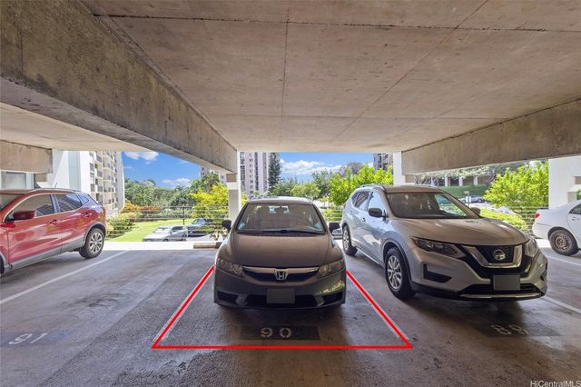 98-500 Koauka Loop 6H, Aiea, HI 96701