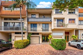 6124 Paradise Point Dr 6124, Palmetto Bay, FL 33157