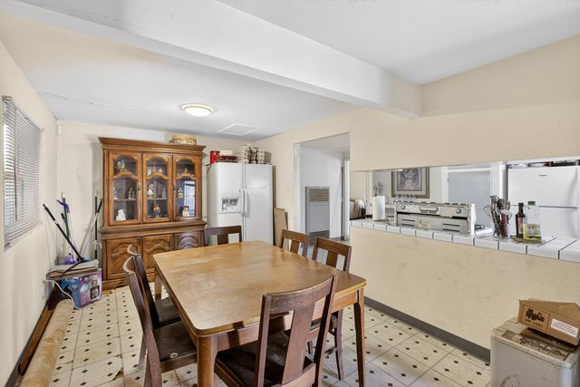 383 Taylor Rd, Lodi, CA 95242