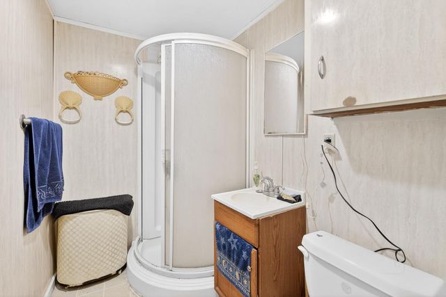 383 Taylor Rd, Lodi, CA 95242