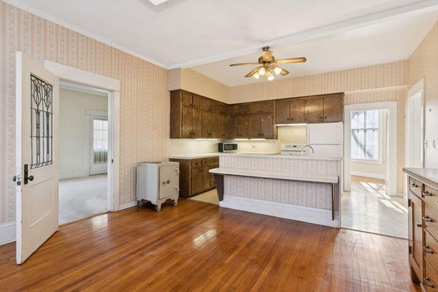 1105 Jessie Street, Saint Paul, MN 55130