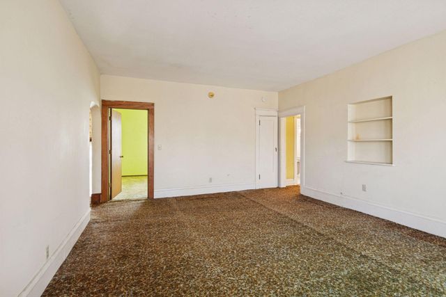 1105 Jessie Street, Saint Paul, MN 55130