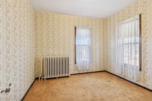 1105 Jessie Street, Saint Paul, MN 55130