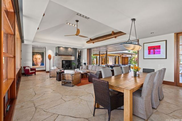 396 Dune Circle, Kailua, HI 96734