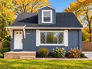 21761 Middlebelt Road, Farmington Hills, MI 48336