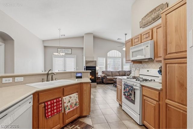 1183 Garretts Bluff Way 101, Henderson, NV 89002